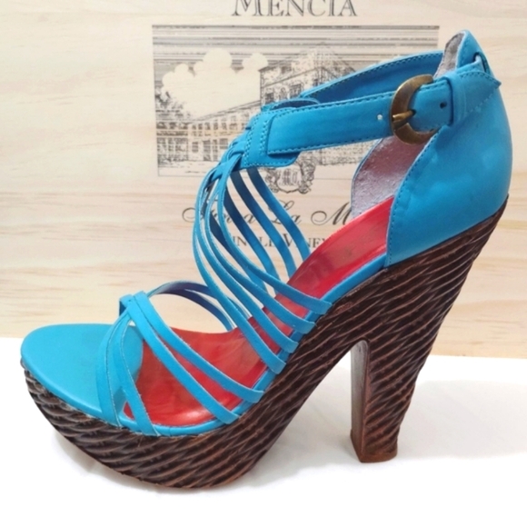 Vintage Diba Barbra Heels Turquoise Strappy Brazilian Leather Woven Design US 8 - Picture 9 of 15